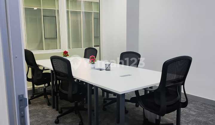 Furnished Office for 9 People in Wisma BCA Area, BSD Tangerang