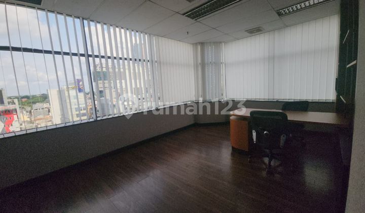 Office for Rent Tatapuri Building 110 M2 Furnished MRT and Tije Access