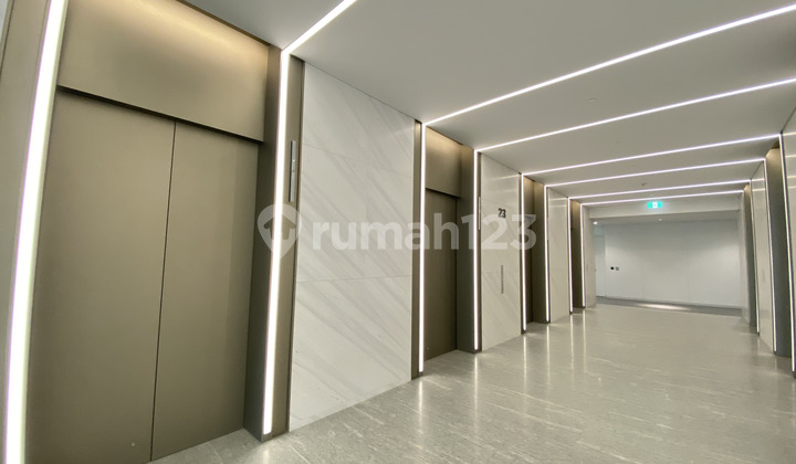 Lease Office Grade A Jakarta Mori Tower 157 M2 Bare in Sudirman