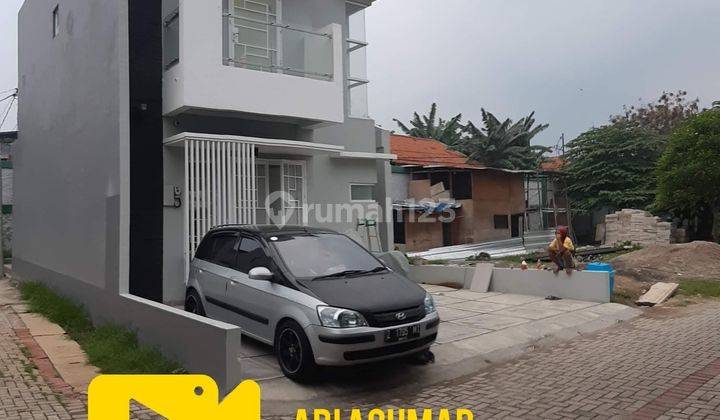 Rumah Town House 2 lantai dekat stasiun  2