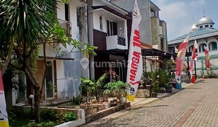 Rumah Siap Huni Dekat Stasiun  1