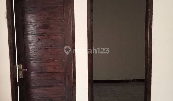 Bangunan Rumah Dengan Dinding Batu Merah Harga Murah 7