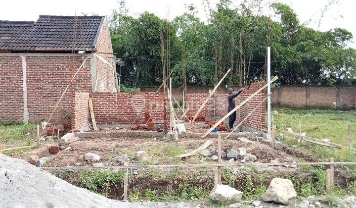 Rumah Tinggal Lokasi Nyaman Dengan Banyak Akses Jalan 3