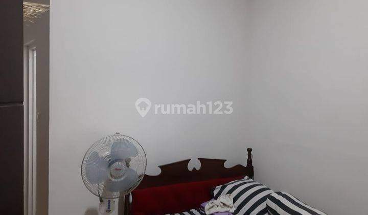 Rumah 2 Lantai Rapi Siap Huni di Regensi Melati Mas 13