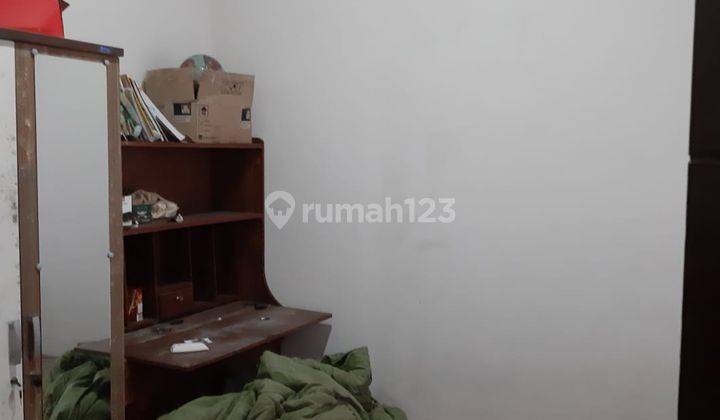 Rumah 2 Lantai Rapi Siap Huni di Regensi Melati Mas 16