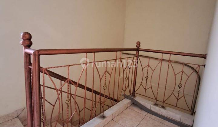 Rumah Rapi Siap Huni di Villa Melati Mas Serpong 7