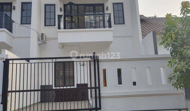 Rumah Dijual Di Regency Melati Mas Baru 2 Lantai Siap Huni 1