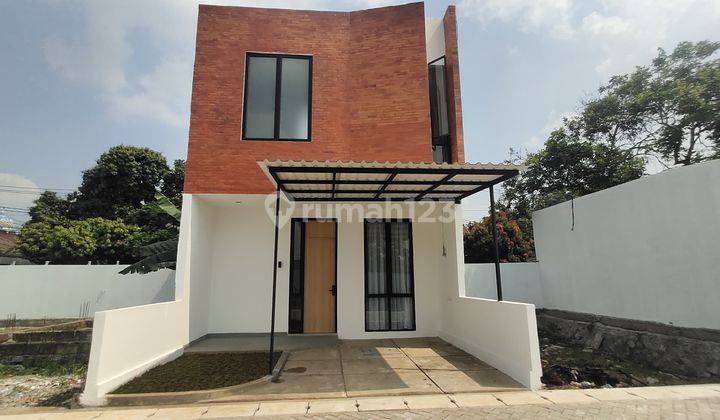 Rumah Dijual Di The Grand Mansion Cisauk Baru 2 Lantai Furnished 1