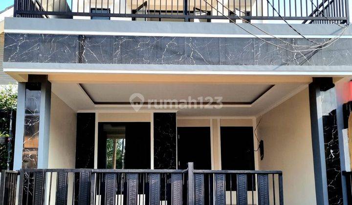 Rumah 2 Lantai Baru di Regency Melati Mas, Jelupang, Serpong  1