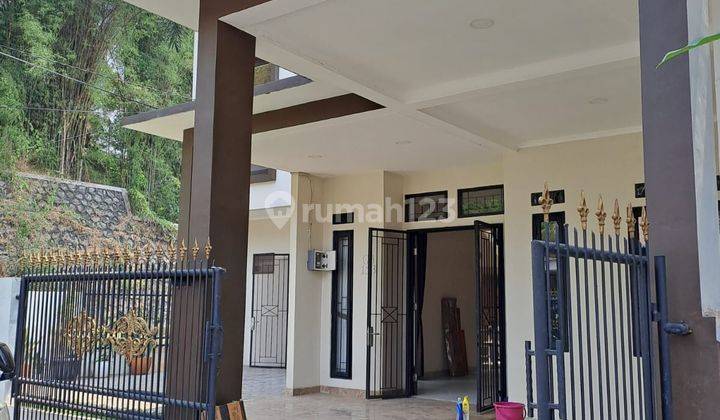 Rumah Dijual 2 Lantai Posisi Huk Di Bsd Serpong Park 1