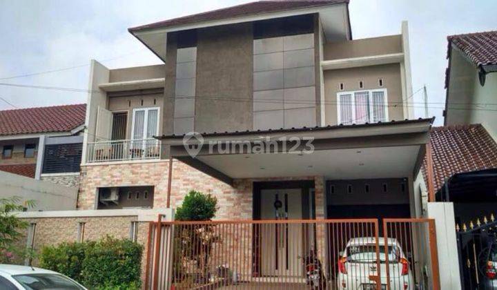 Rumah Dijual 2 Lantai Plus 1 Lantai Attic Di Regency Melati Mas 1