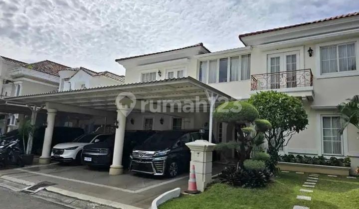 Rumah Posisi Huk Mewah Taman Beverly Golf Lippo Sentral Karawaci