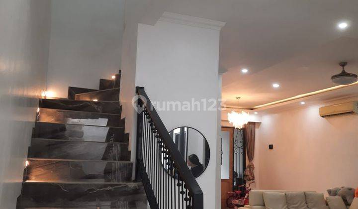 Rumah Dijual Di Regency Melati Mas 2 Lantai Rapi Modern 2