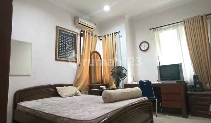 2-Story House For Sale Neat Ready to Live In At BSD Giriloka 2
