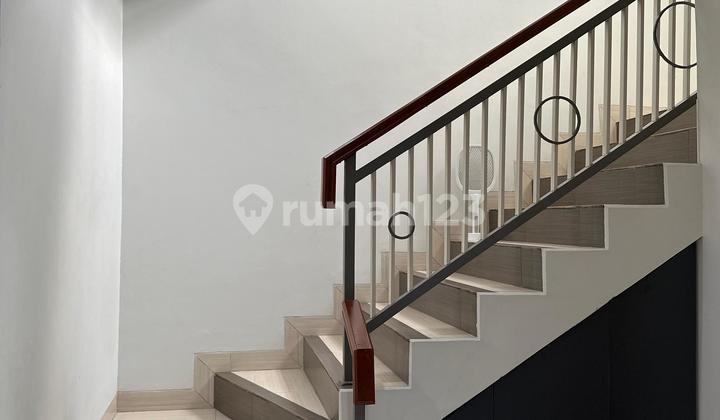 2-Story House for Sale Ready to Occupy in Serpong Regency Melati Mas 2