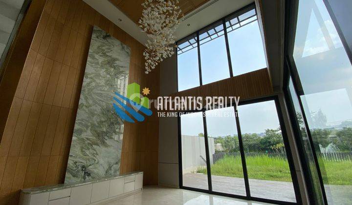 Rumah Dijual Super Mewah View Danau Di Lyndon Navapark BSD City 1