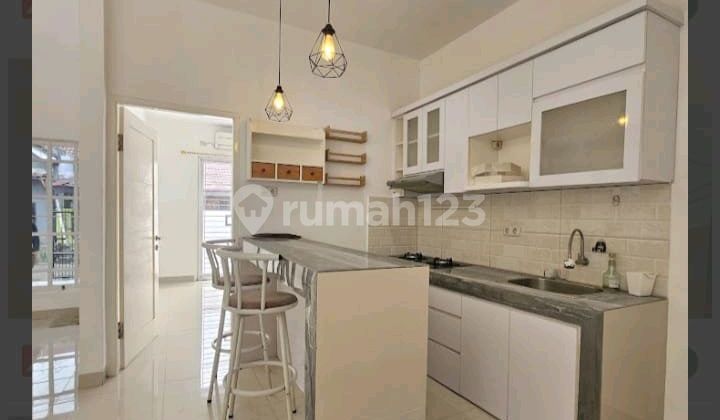 Rumah Rapu Terawat 2 Lantai Di Catalina Gading Serpong