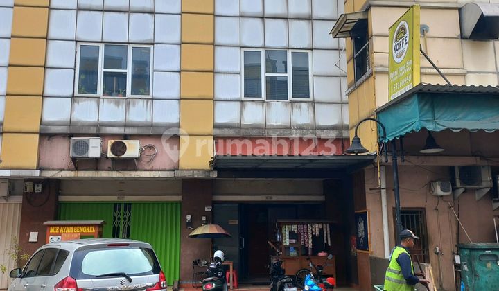 For Rent, 3-Story Ready-to-Occupy Shop House in Golden Boulevard Shop House, Bsd City