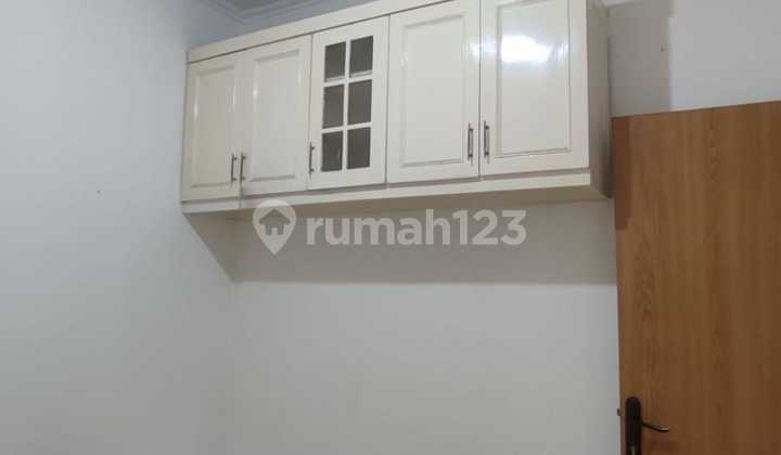 Rumah Disewa 2 Lantai Siap Huni di Serpong Villa Melati Mas Rumah Disewa 2 Lantai Siap Huni di Serpong Villa Melati Mas