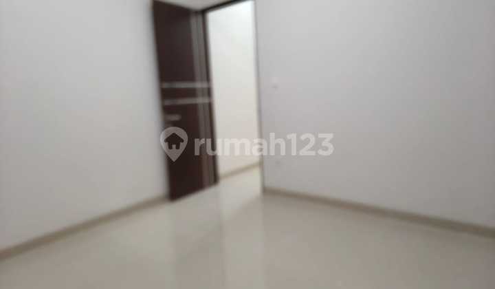 Rumah Disewa 2 Lantai Baru Di Serpong Villa Melati Mas 2