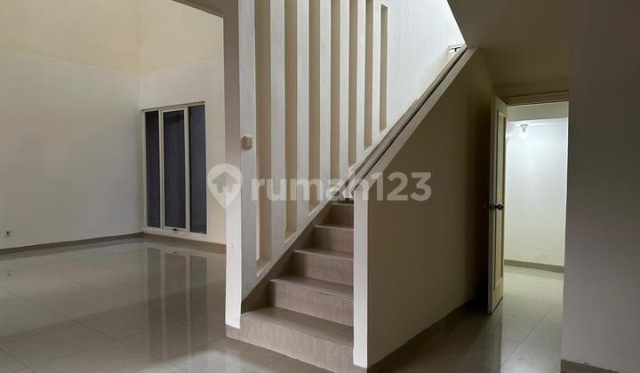 Rumah Dijual 2 Lantai di Alam Sutera Aruna 2