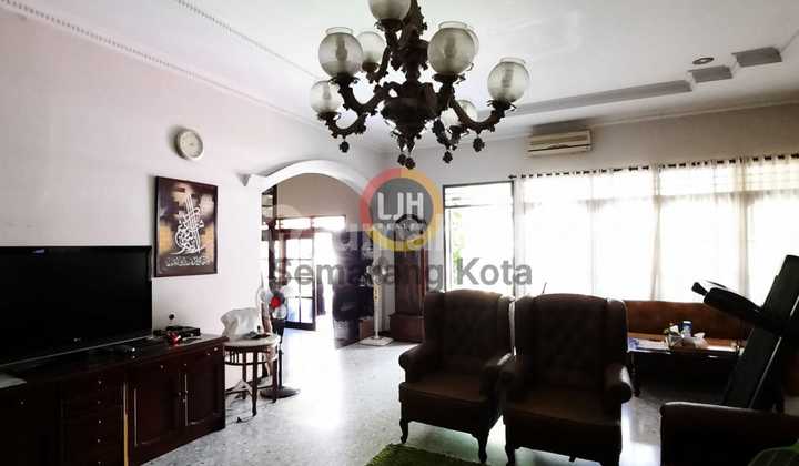 Rumah di jalan Slamet 1