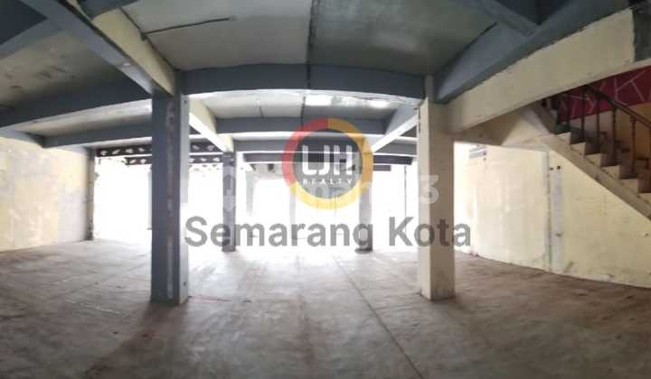 Business Building in Ahmad Dahlan 2