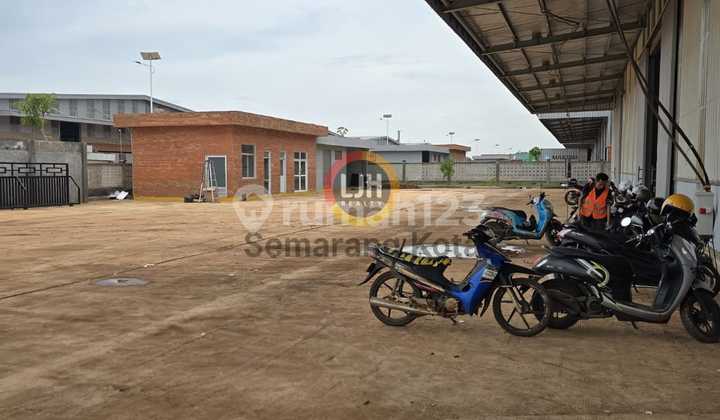 Factory in the Integrated Industrial Area of Batang