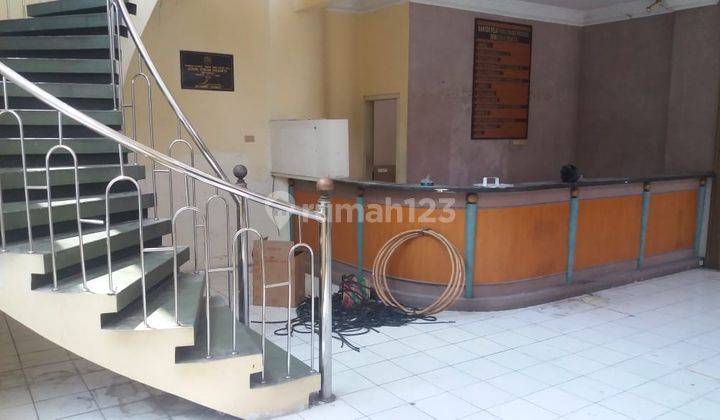 Bangunan Kantor di Puri Anjasmoro 2