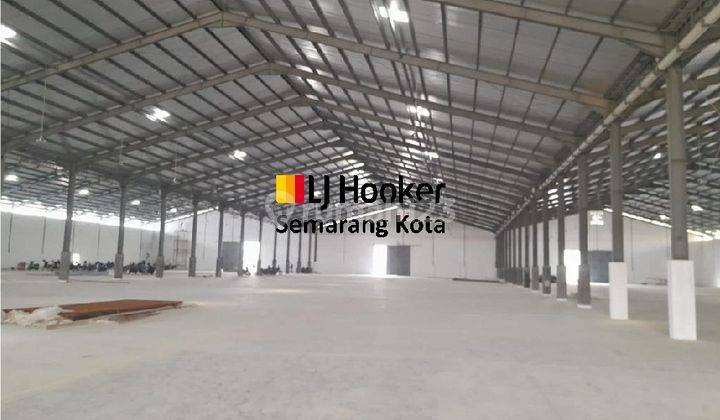 Gudang di Kawasan Industri Candi 2