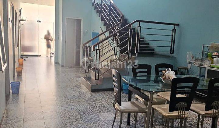 Guesthouse Atau Rumah Kos di Daerah Brumbungan 1