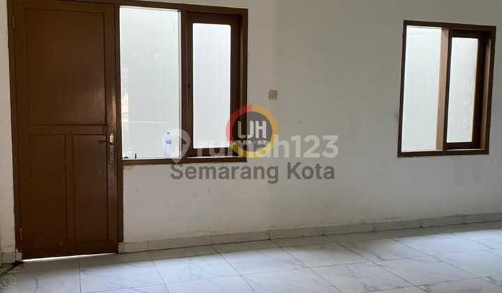 Ruko bagus di jalan Majapahit 2