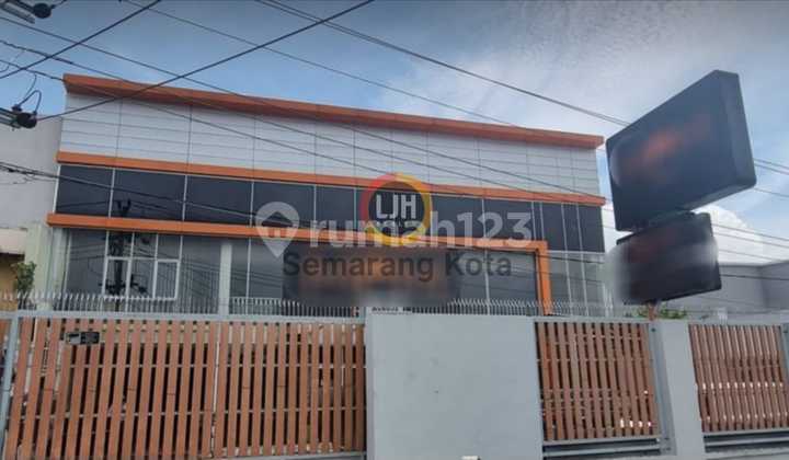 Warehouse building on Kaligawe Street 1