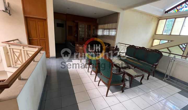 Rumah di jalan Taman Maluku 2