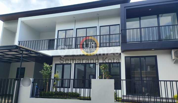 Rumah mewah di Graha Candi Golf 1