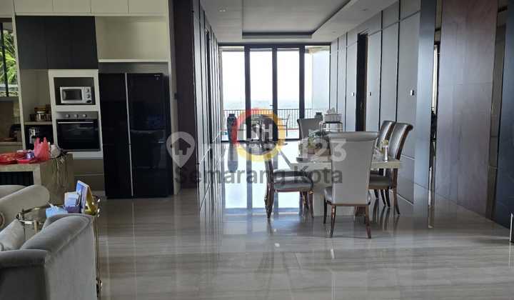 Rumah mewah di jalan Singotoro 2