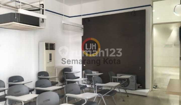 Bangunan untuk usaha di Brigjend Katamso 1