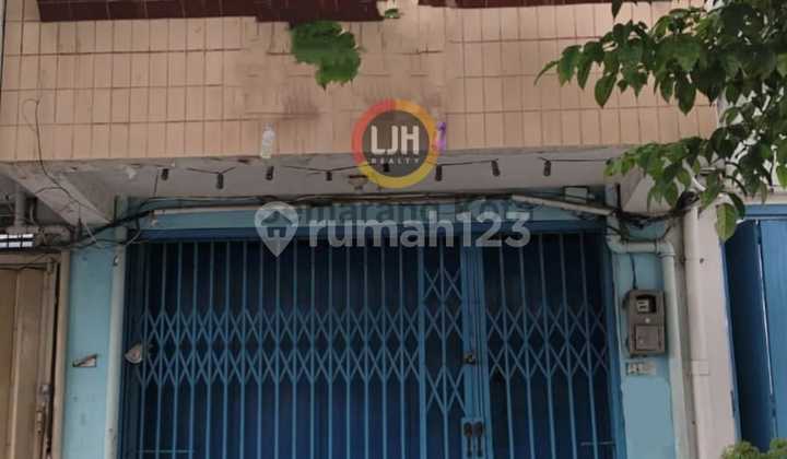 Ruko bagus di jalan Beteng 1