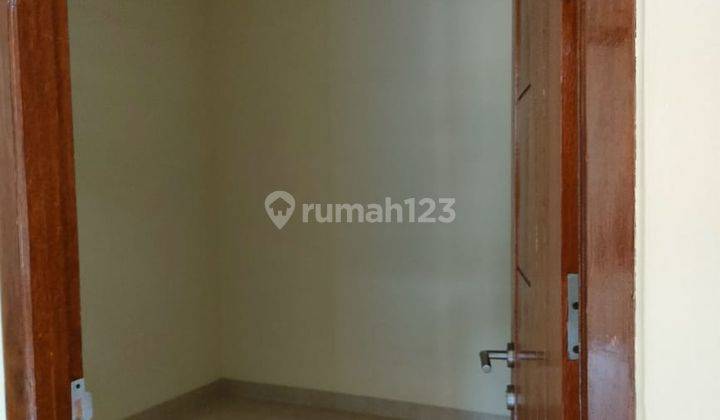 Rumah 2 Lantai Bagus SHM dekat Toll Bekasi Timur 2