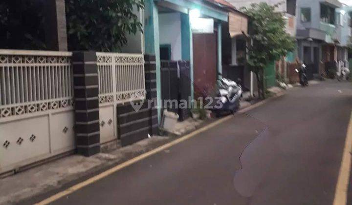 Rumah Cakep Dalam Komplek Siap Huni Dekat Kemang Pratama 2