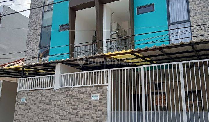 Kost Aktif di Jl. Muwardi, Jakarta Barat, LB.200m2,  SHM 1