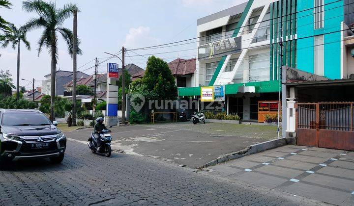 Ruko di Kemang Pratama Raya, Bekasi Lb.828m Bagus SHM 2