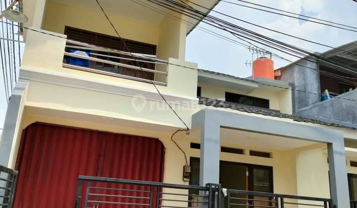 Rumah 2 Lantai Bagus SHM dekat Toll Bekasi Timur 1