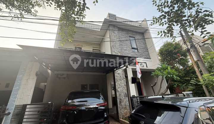 Rumah 2 Lantai, Bagus di Bintang Metropole 1