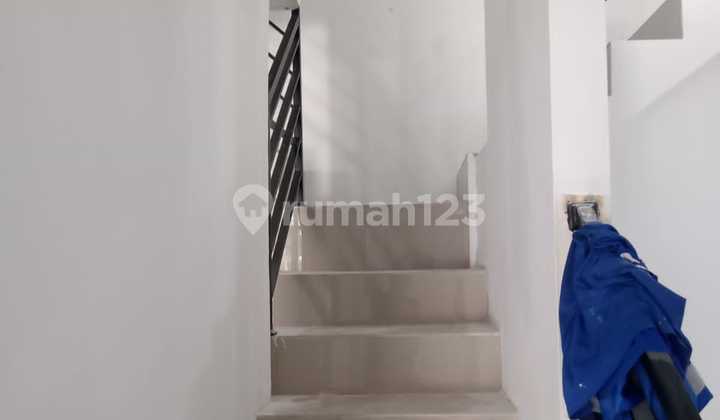 Rumah Bagus Dekat Toll SHM di Bekasi Selatan 2