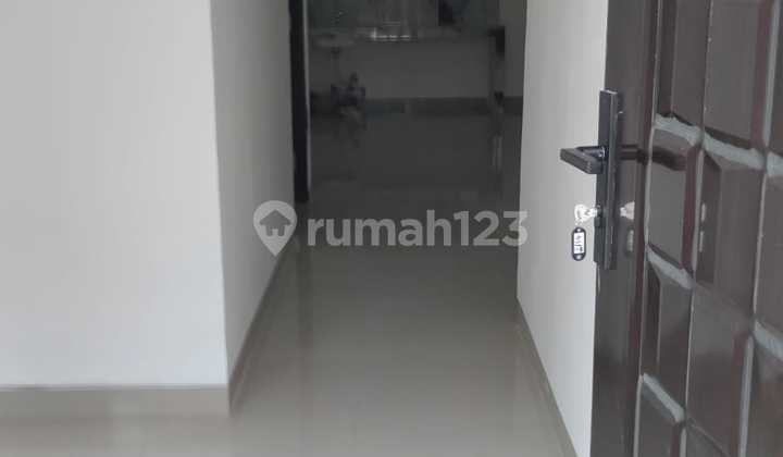 Rumah Baru Bebas Banjir Dekat Sekolahan di Tytyan Kencana 2