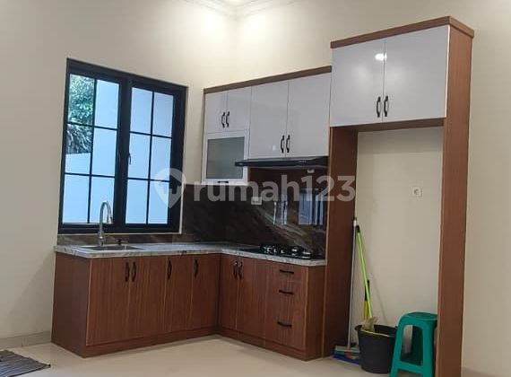 Rumah Bagus Unfurnished SHM Duren Sawit, Jakarta Timur 2