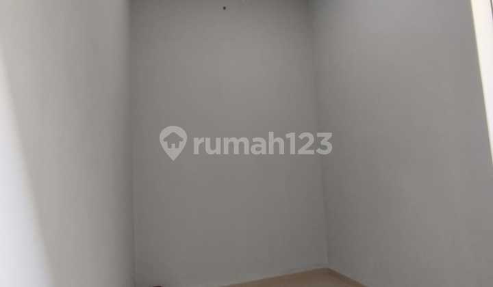 Rumah Bagus Unfurnished SHM Duta Harapan, Bekasi 2