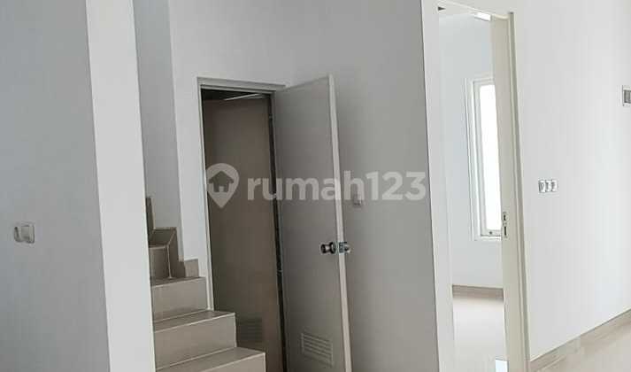 Rumah 2 Lantai Dekat Fasilitas di Pondok Kopi Jakarta 2