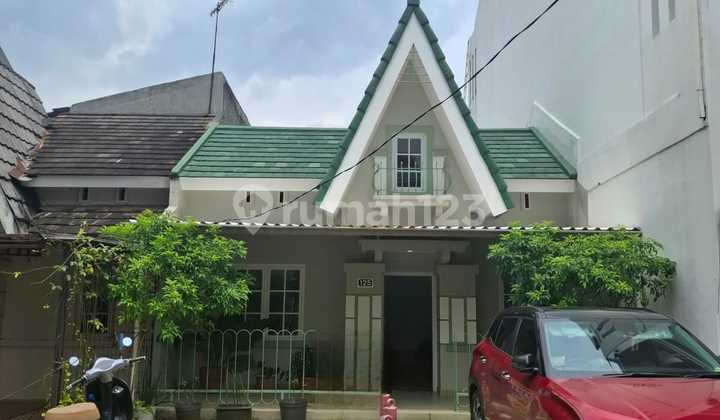 Rumah Cantik Nuansa Asri Furnish Siap Huni Sentul City